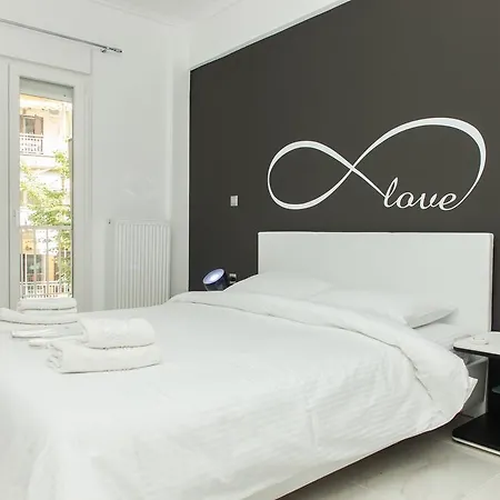 Route 77 Apartament *